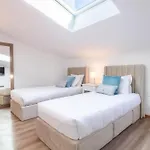 Blue Apartmanhotel