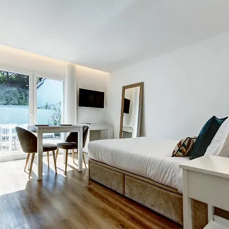 Blue Apartahotel Oporto