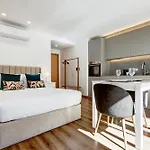 Blue Apart-hotel *