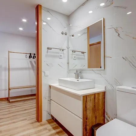 Blue アパートホテル