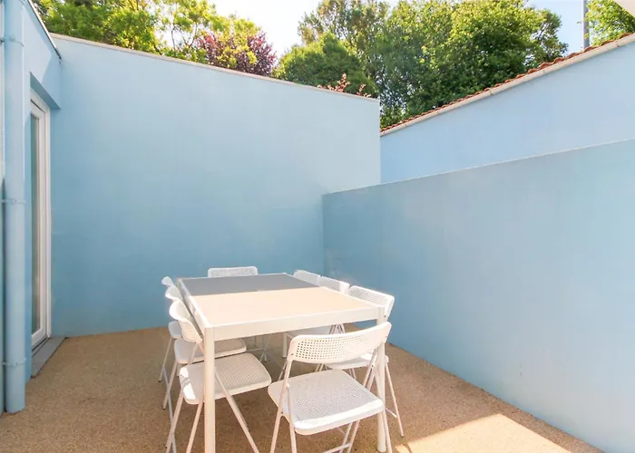 Blue Appart hôtel *